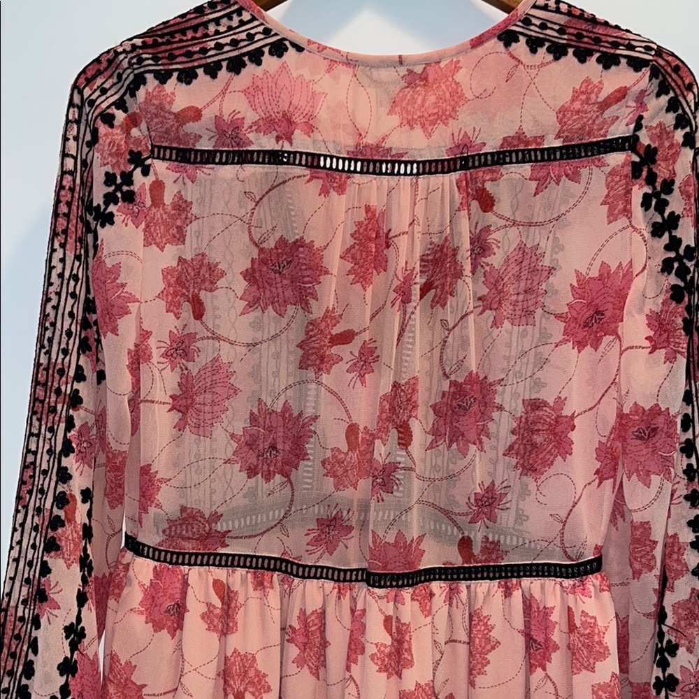 NWOTs TopShop Pink and Black Floral Lightweight Dress  Woman Size 6 - Picture 9 of 13